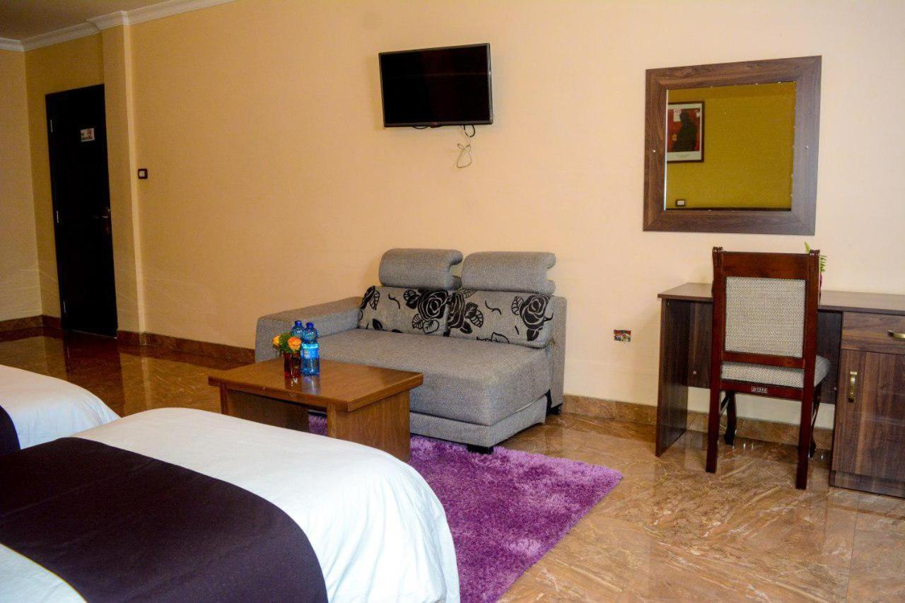 Melodie Hotel Adís Abeba Exterior foto